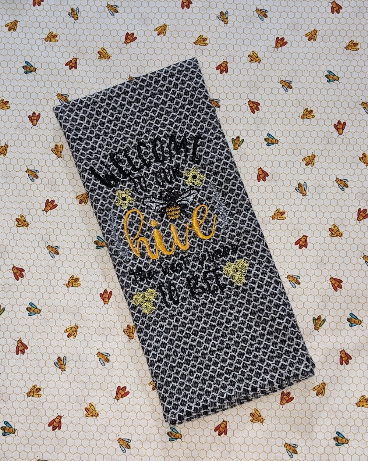 Cotton towel with “Welcome to Our Hive” design