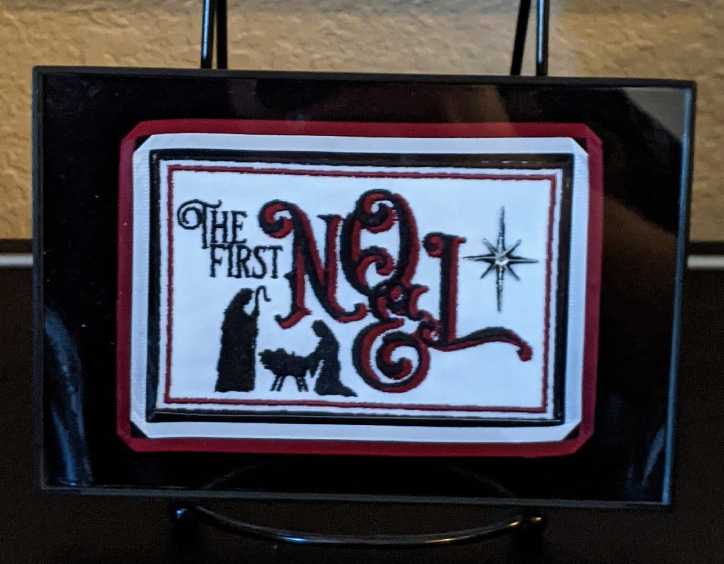 The First Noel embroidered wall art – Christmas décor