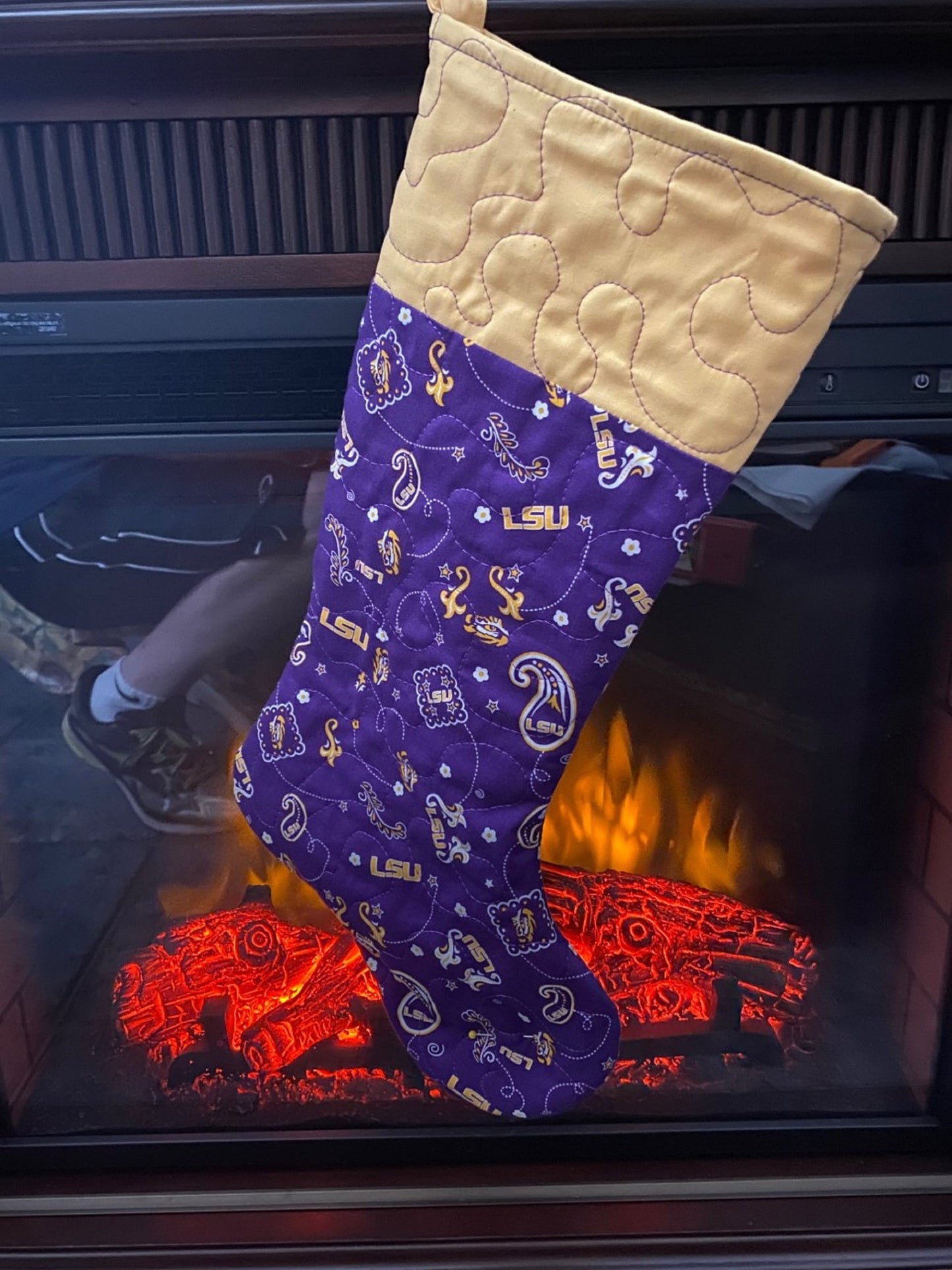 Quilted Christmas stocking – green and red handmade décor