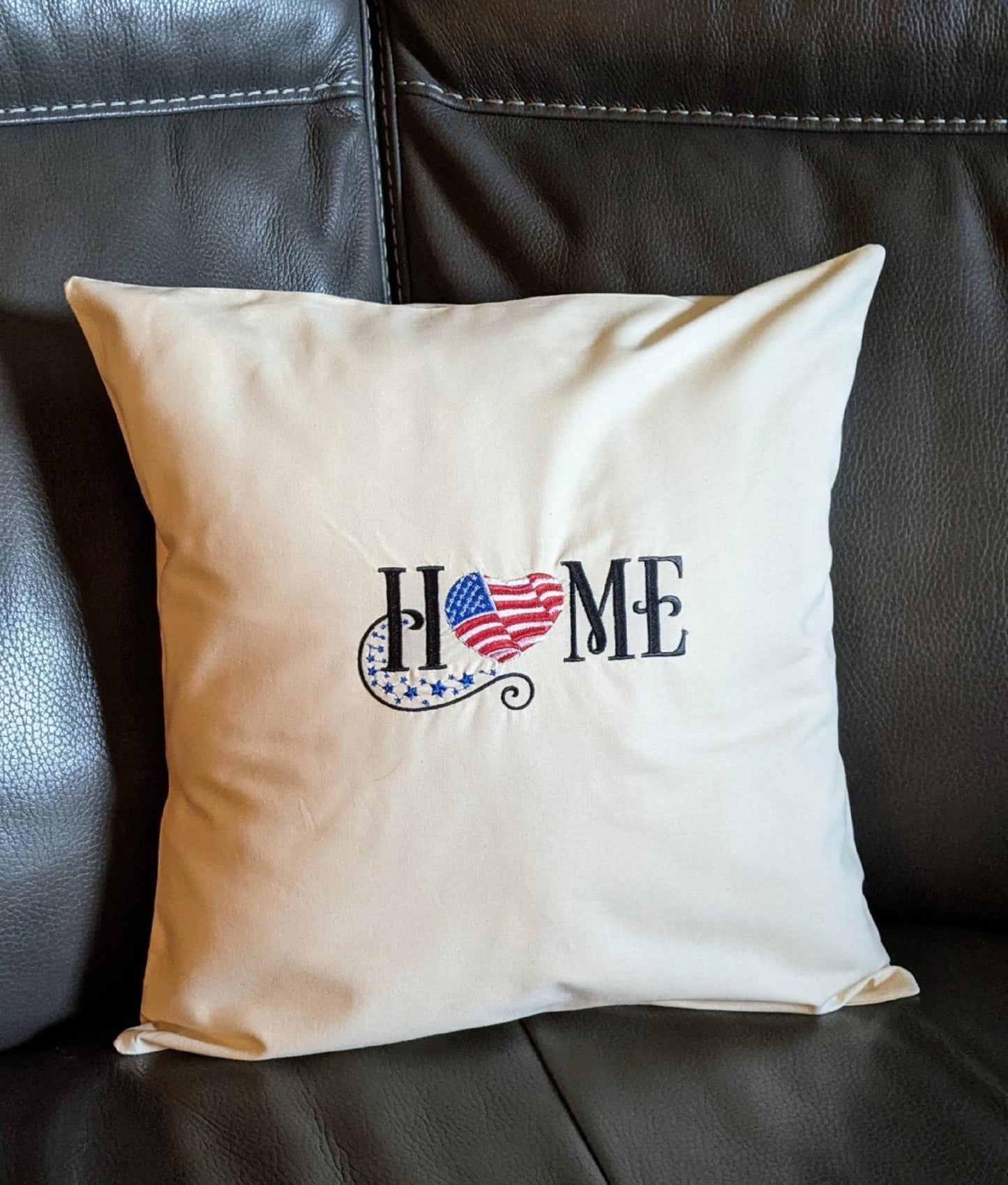 Throw Pillow-Americana Theme-Approx. 17" x 17"-Machine Embroidered